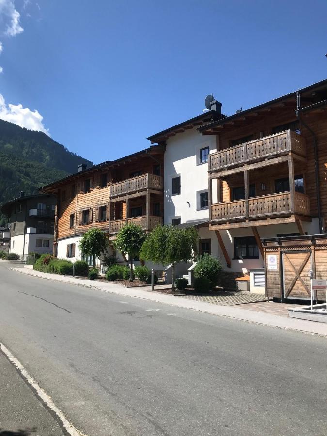Avenida Mountain Resort A11 Kaprun Bagian luar foto